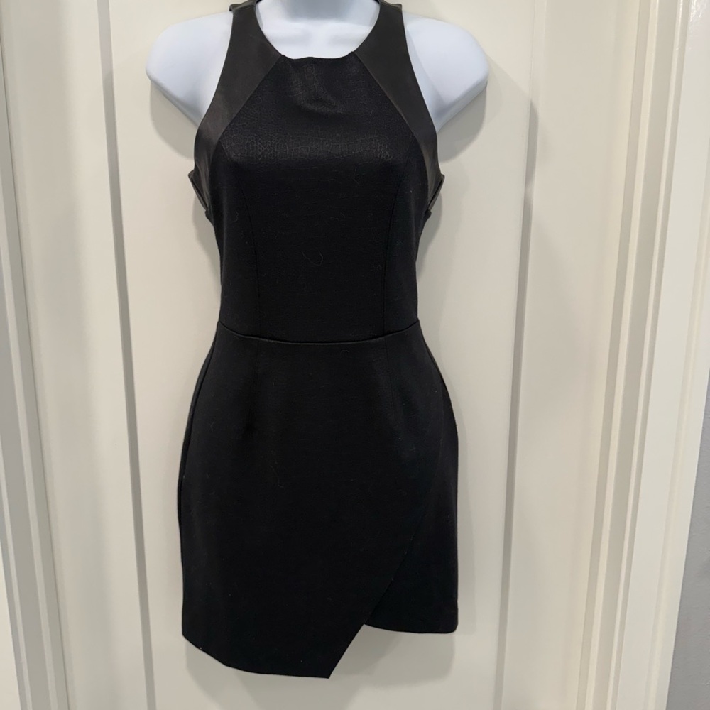 Xs Elegant Black Sleeveless Dress with leather detail revolve
